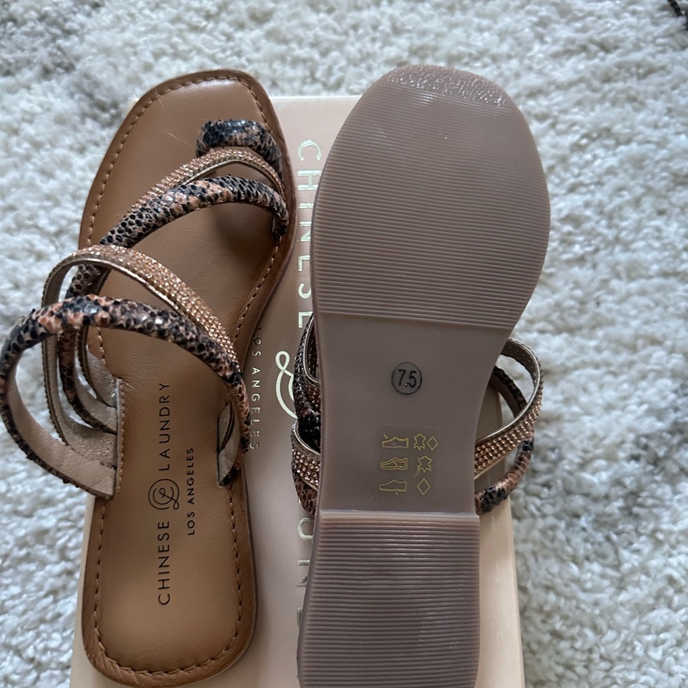 Leopard sandals - Picture 2 of 2